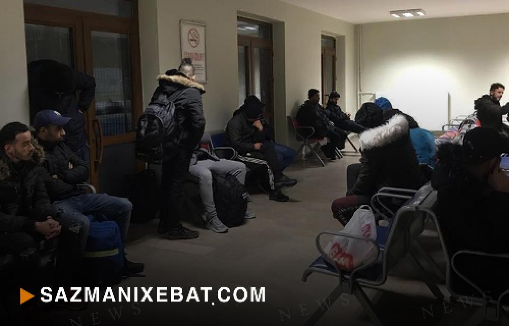 لە تورکیە 32 کۆچەری نایاسایی گیران