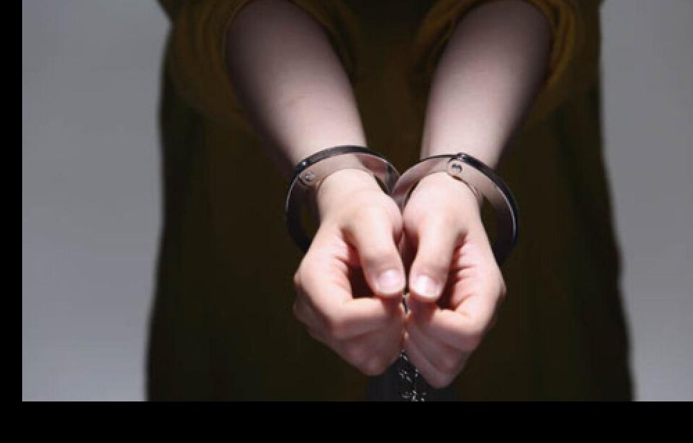 بازداشت زنی بە دلیل انتشار تصاویری با پوشش اختیاری در فضای مجازی